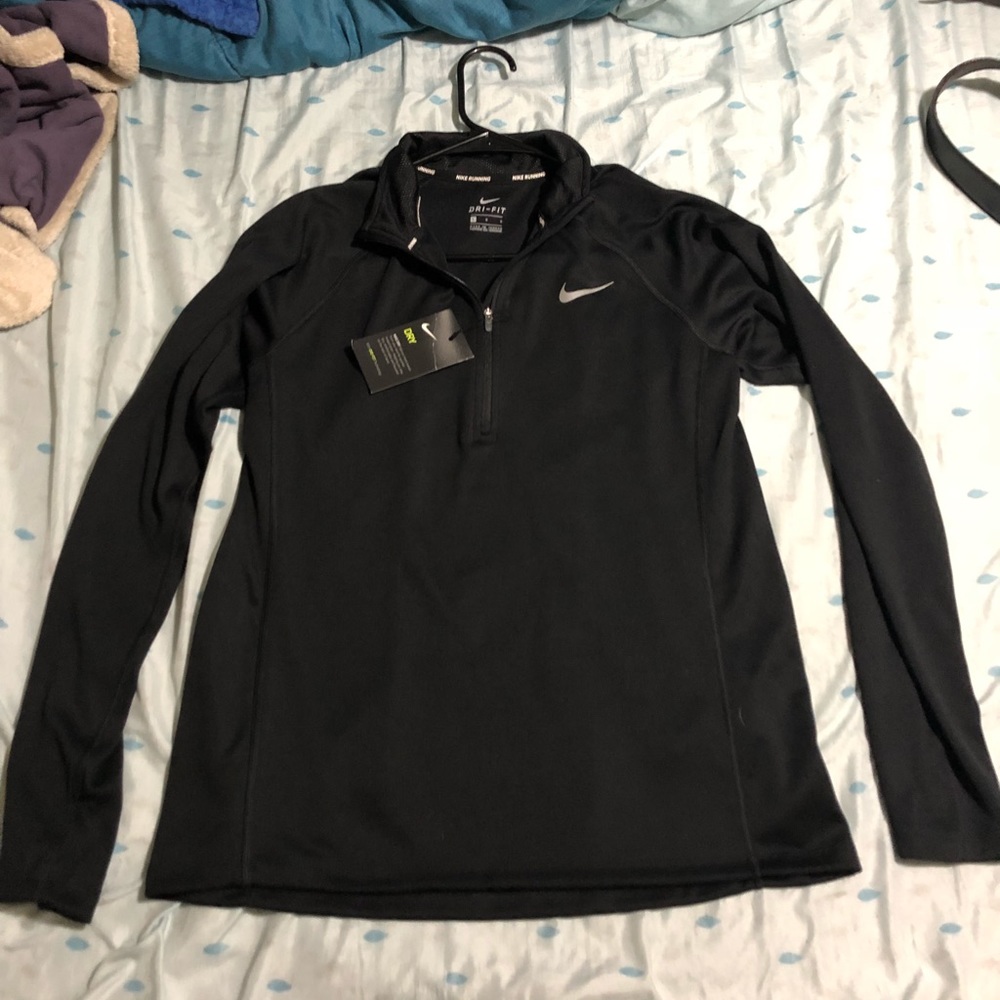 Nike Dry Fit Pullover